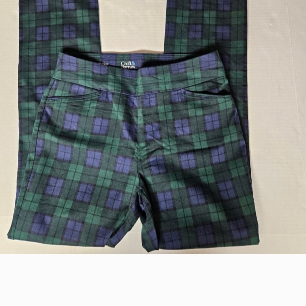 Croft&Barrow Rare Green and Purpleish Blue Plaid Pants, 10 Regular